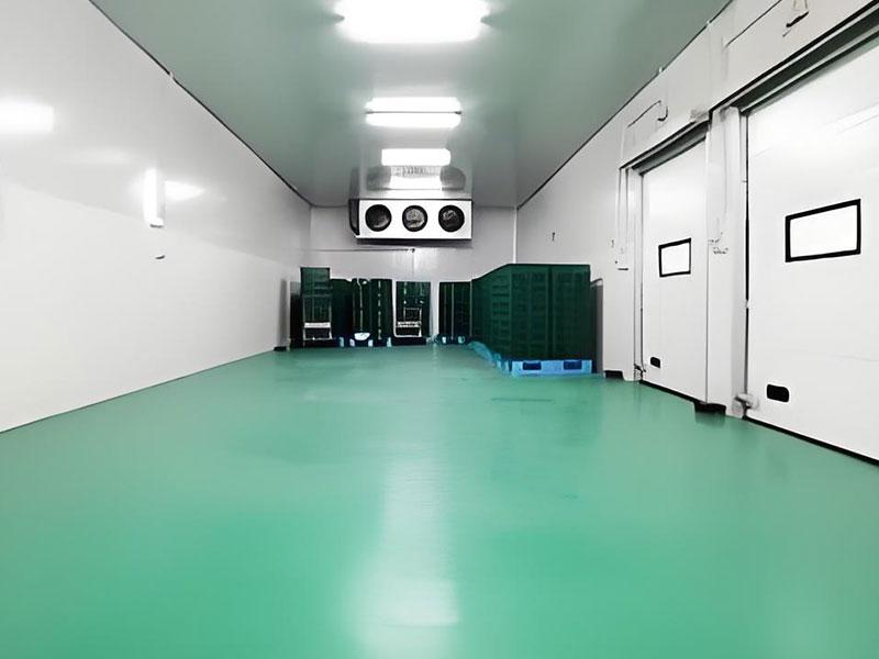 Cold storage warehouse with seamless industrial flooring and forklift traffic